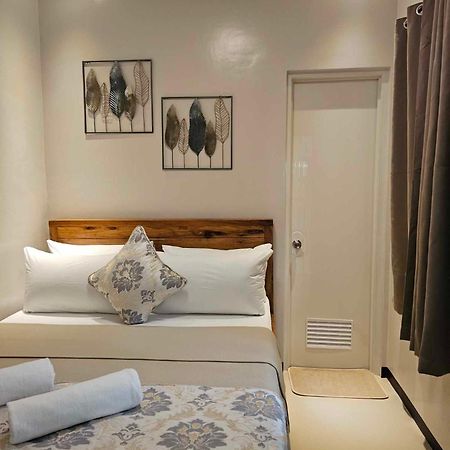 Jaijai'S Backpackers Inn Корон Екстериор снимка