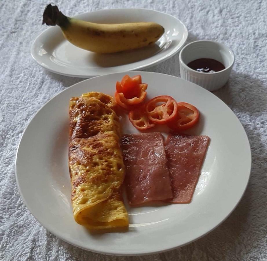 Jaijai'S Backpackers Inn Корон Екстериор снимка